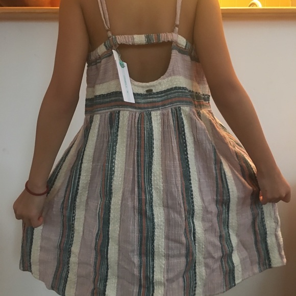 O’Neill Girls Dress (NEW) - Picture 4 of 4